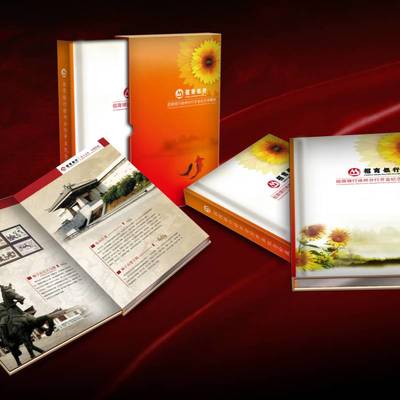 匠心獨運，傳承價值 房產企業定制禮品、老員工紀念章及企業形象策劃全攻略